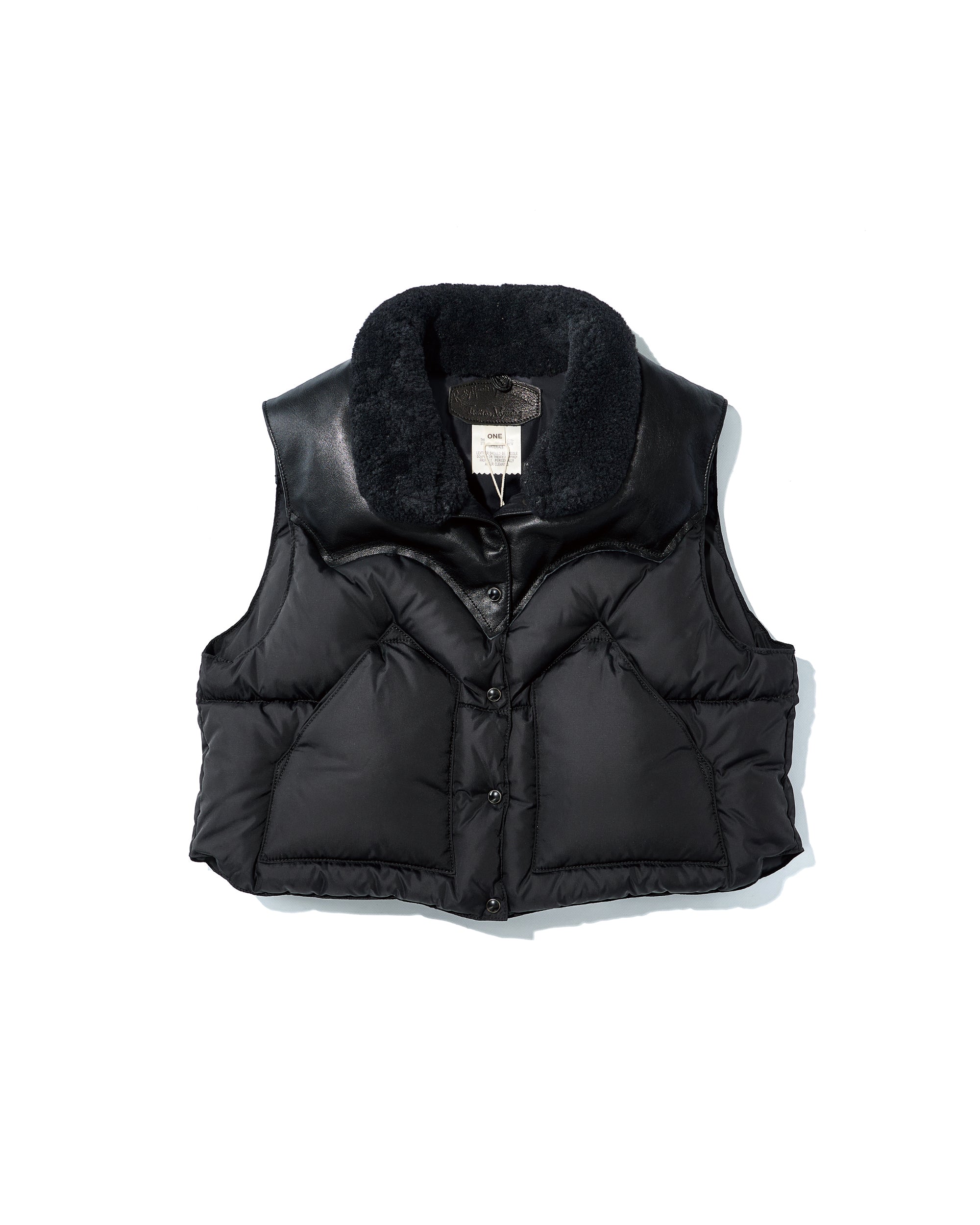 Annelle Vest