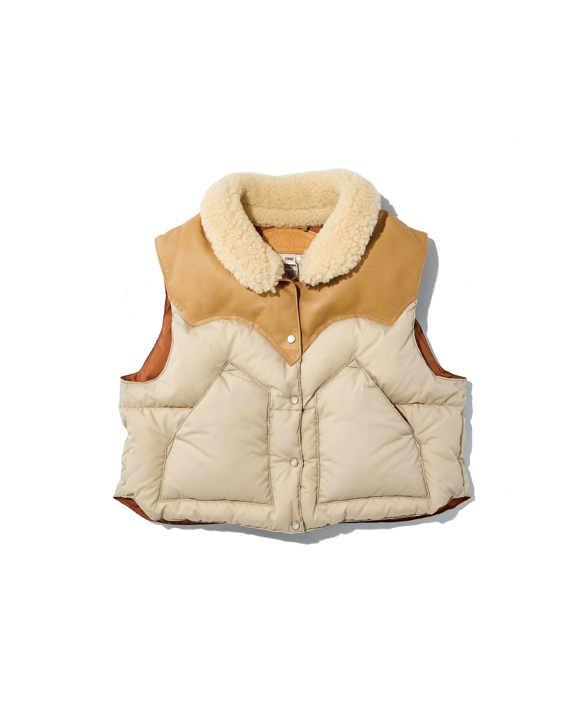 Annelle Vest