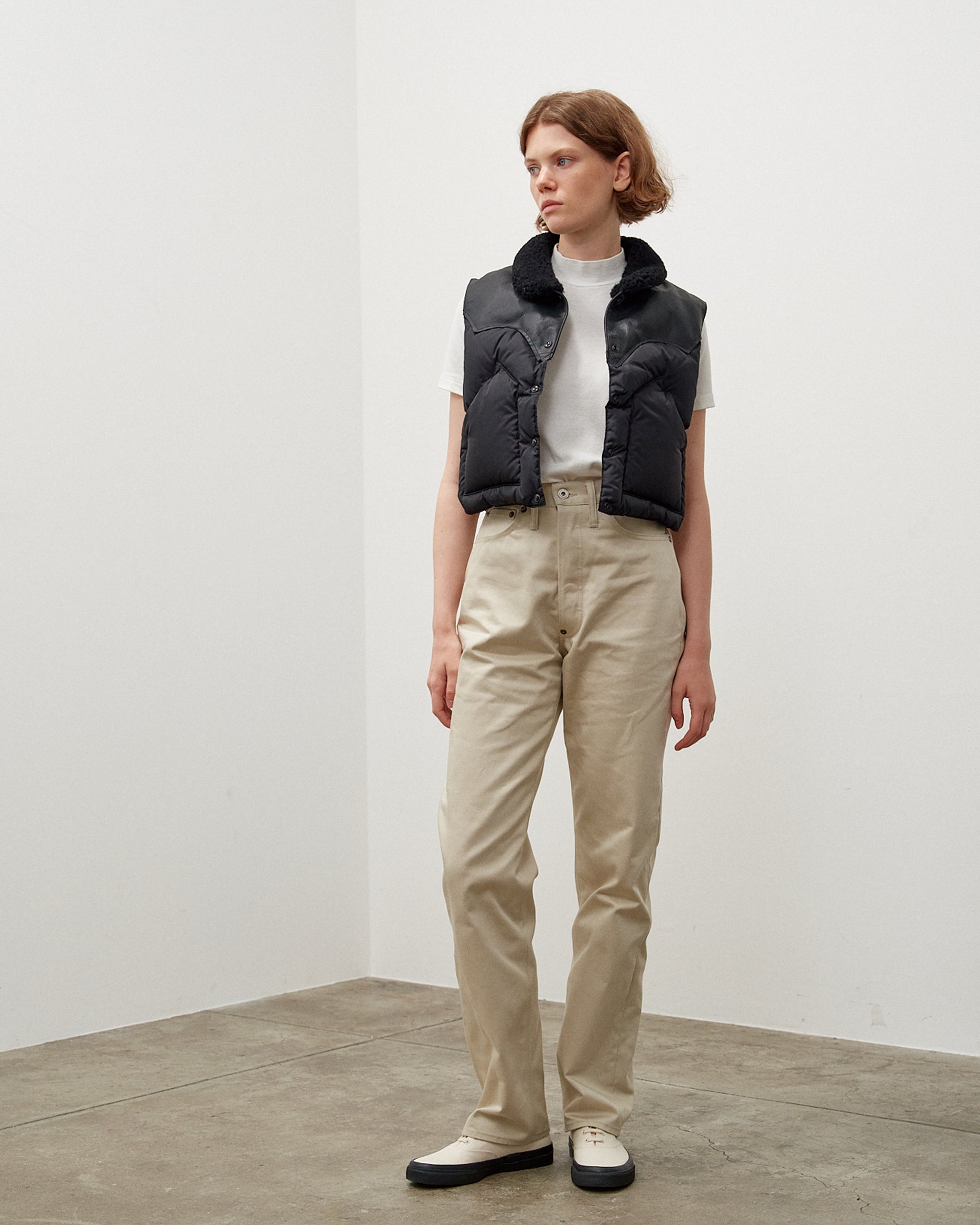 Annelle Vest
