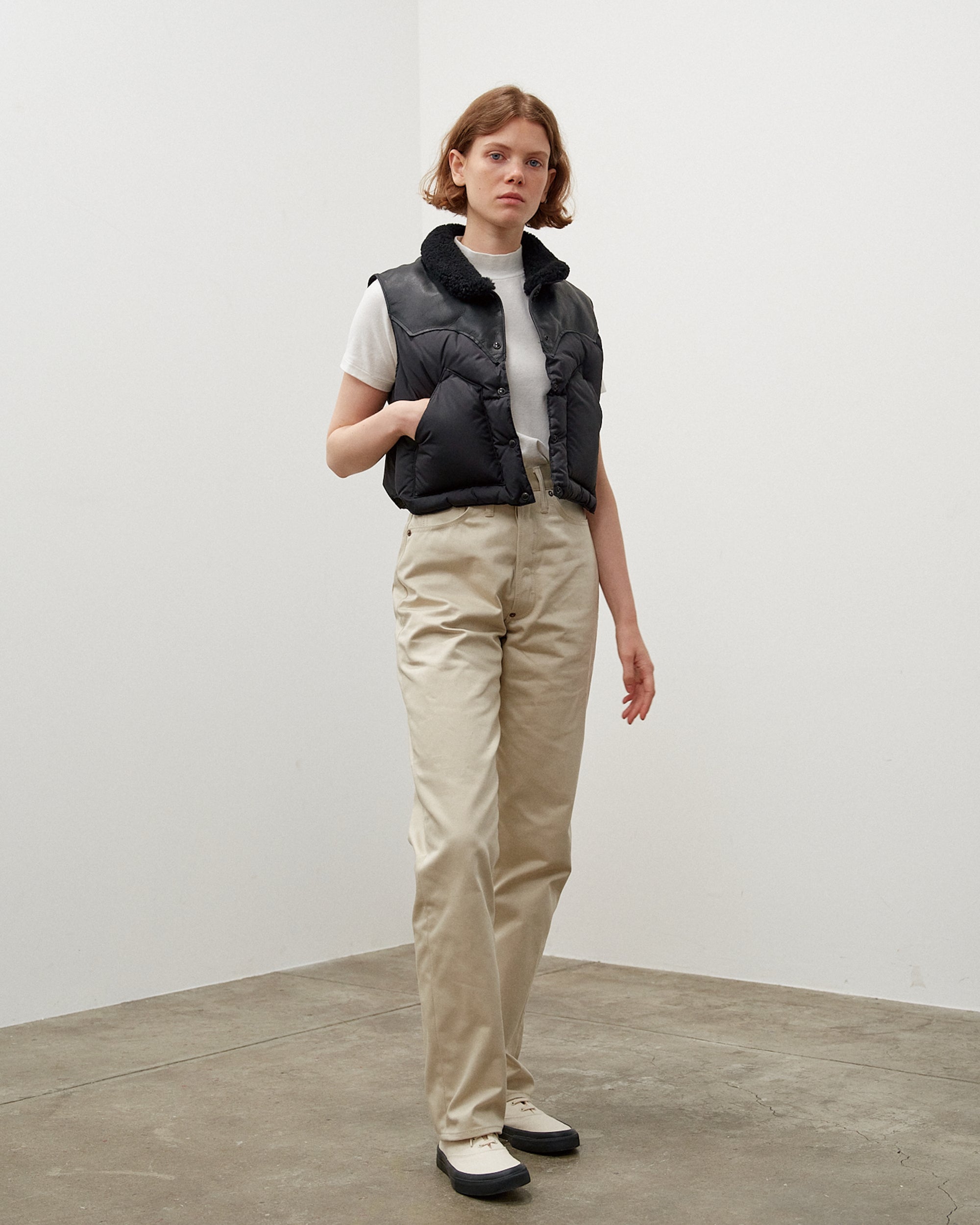 Annelle Vest