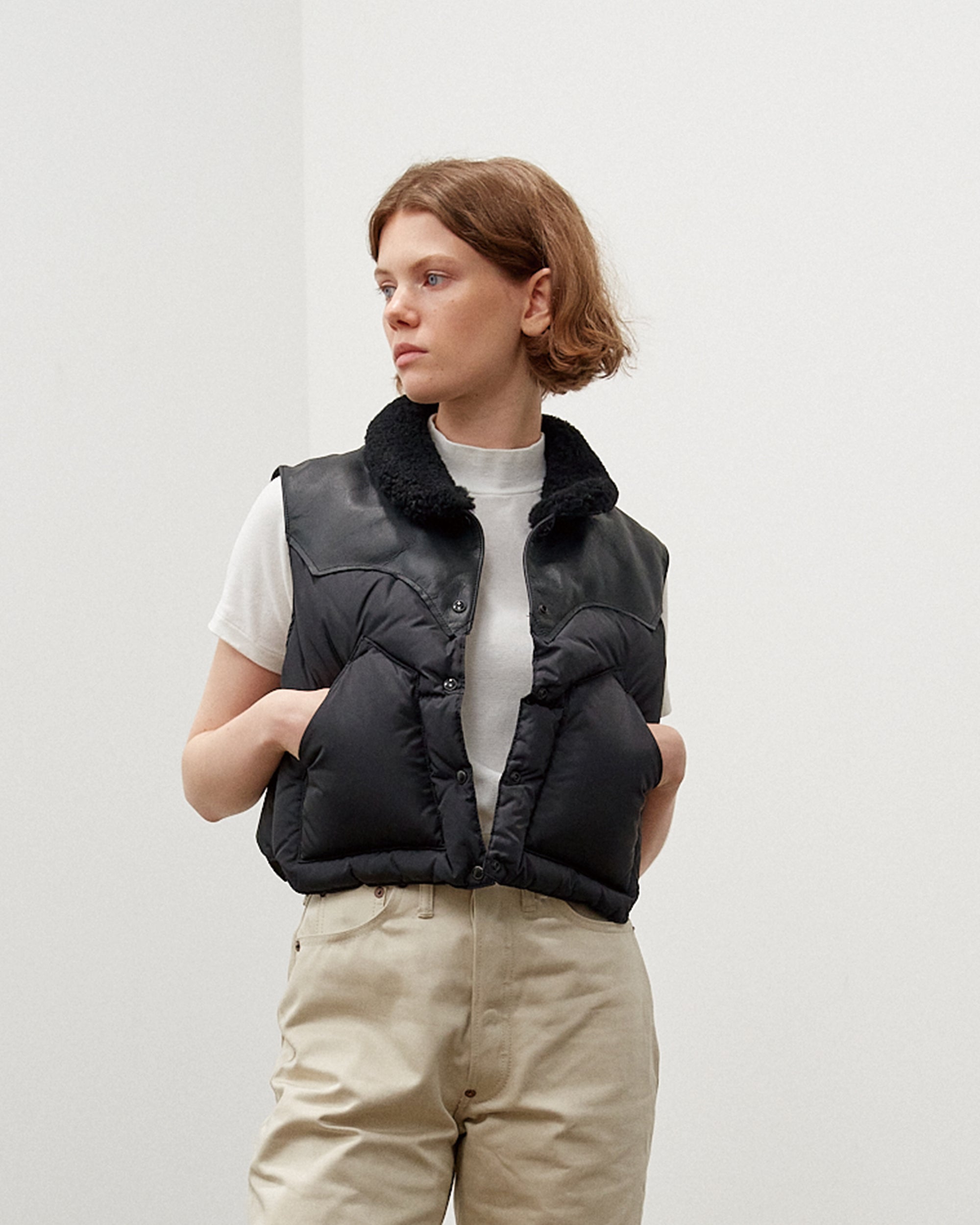 Annelle Vest