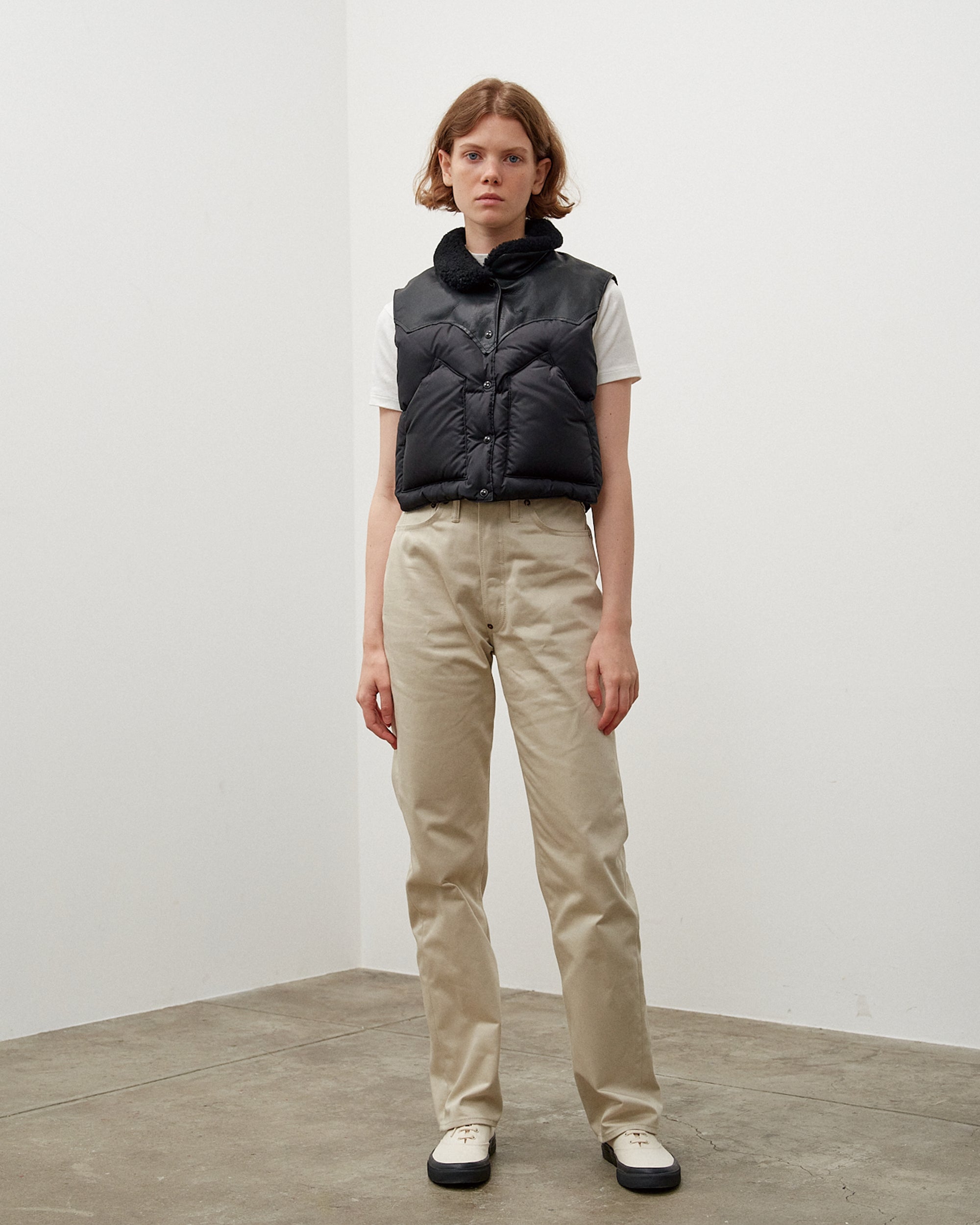 Annelle Vest