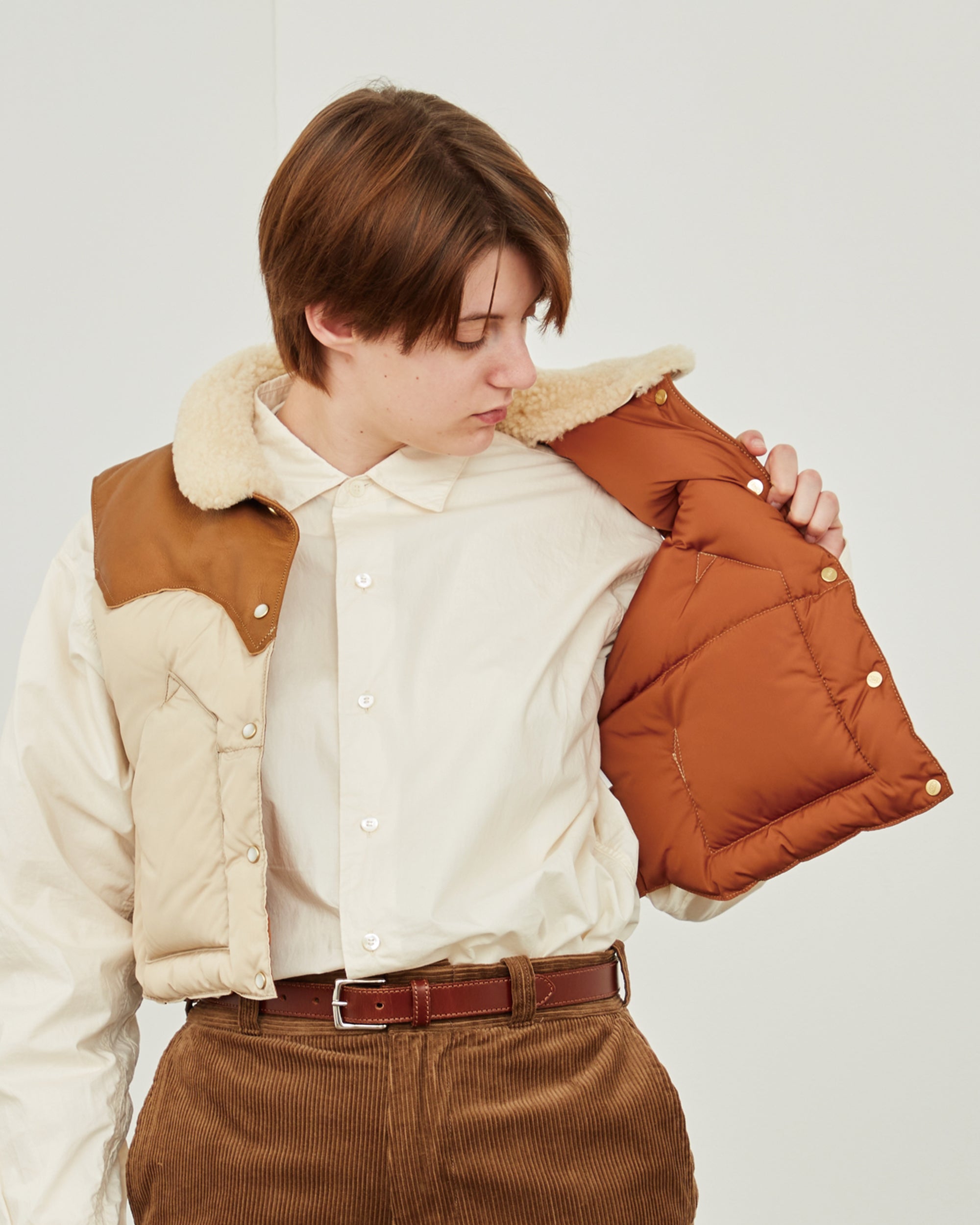 Annelle Vest