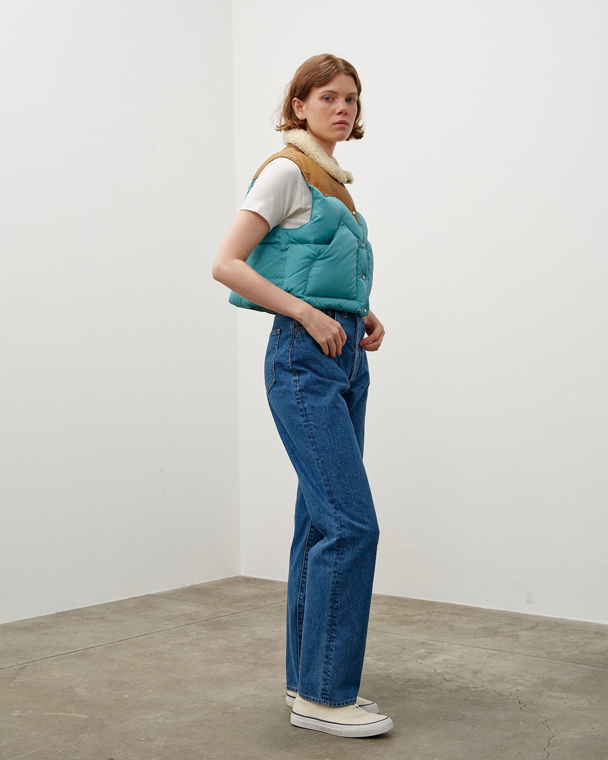 Annelle Vest