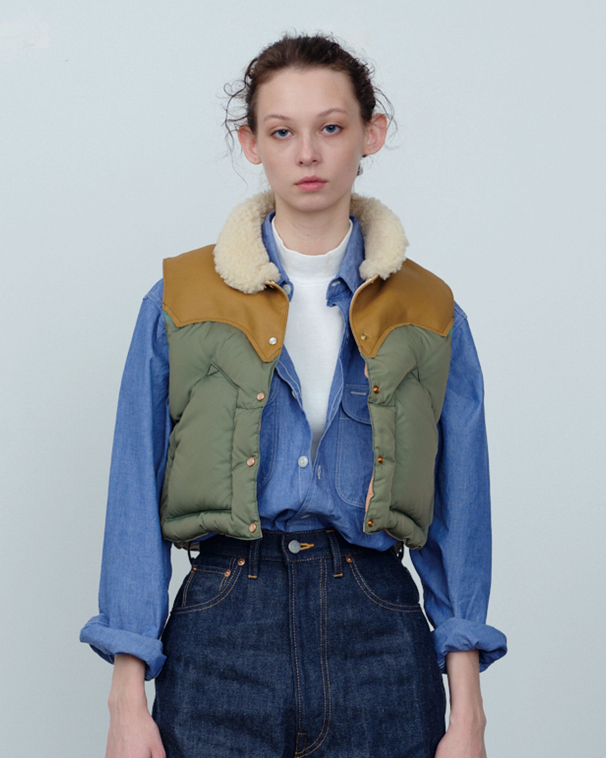 Annelle Vest