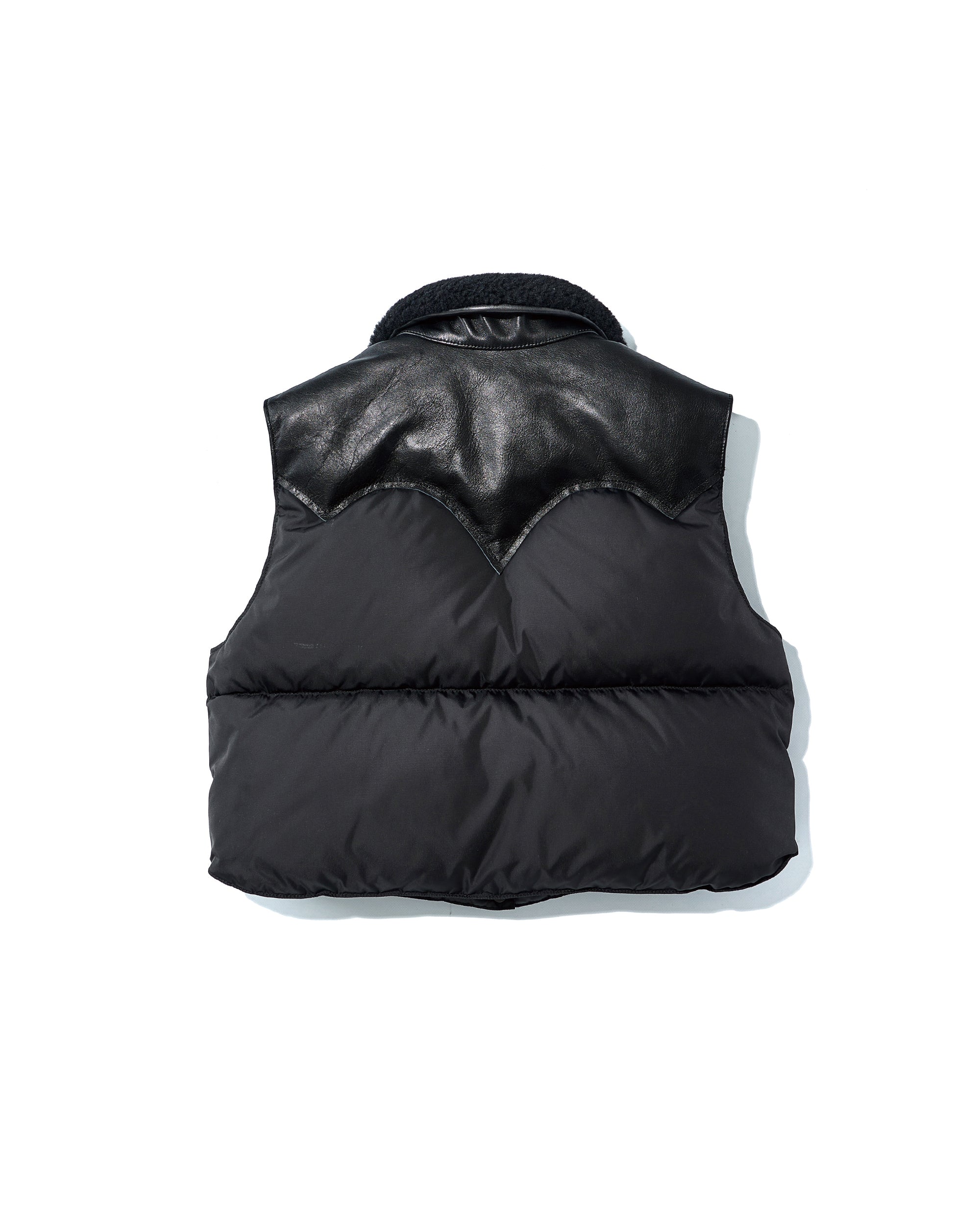 Annelle Vest
