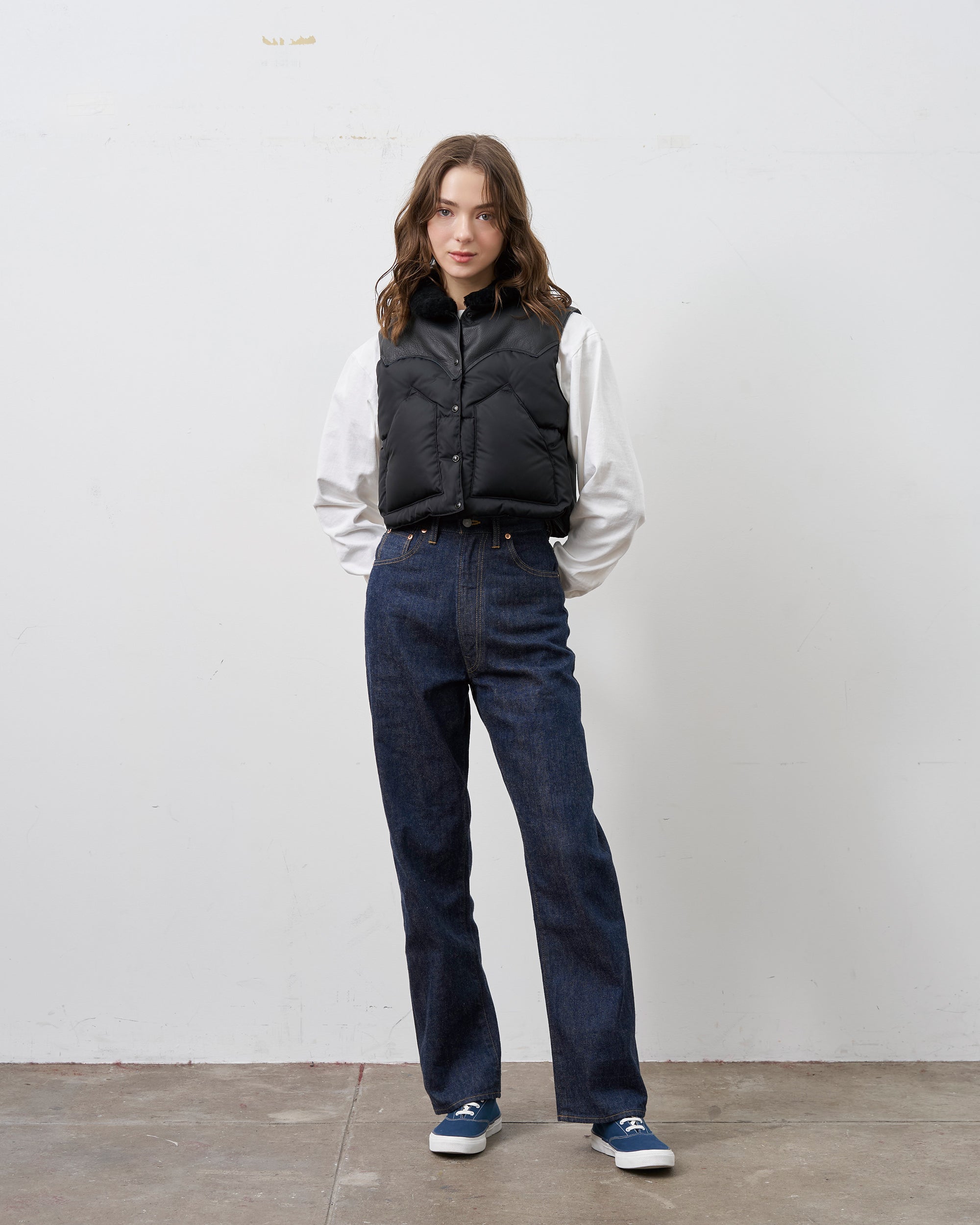 Annelle Vest