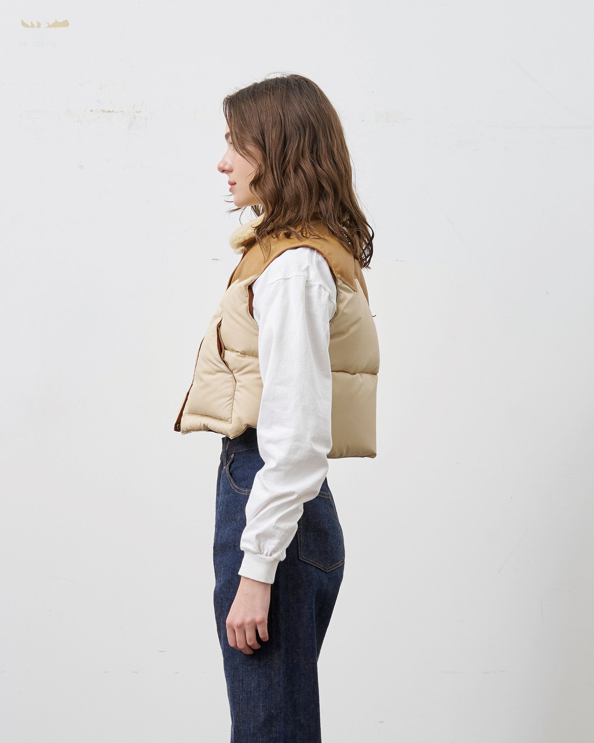 Annelle Vest
