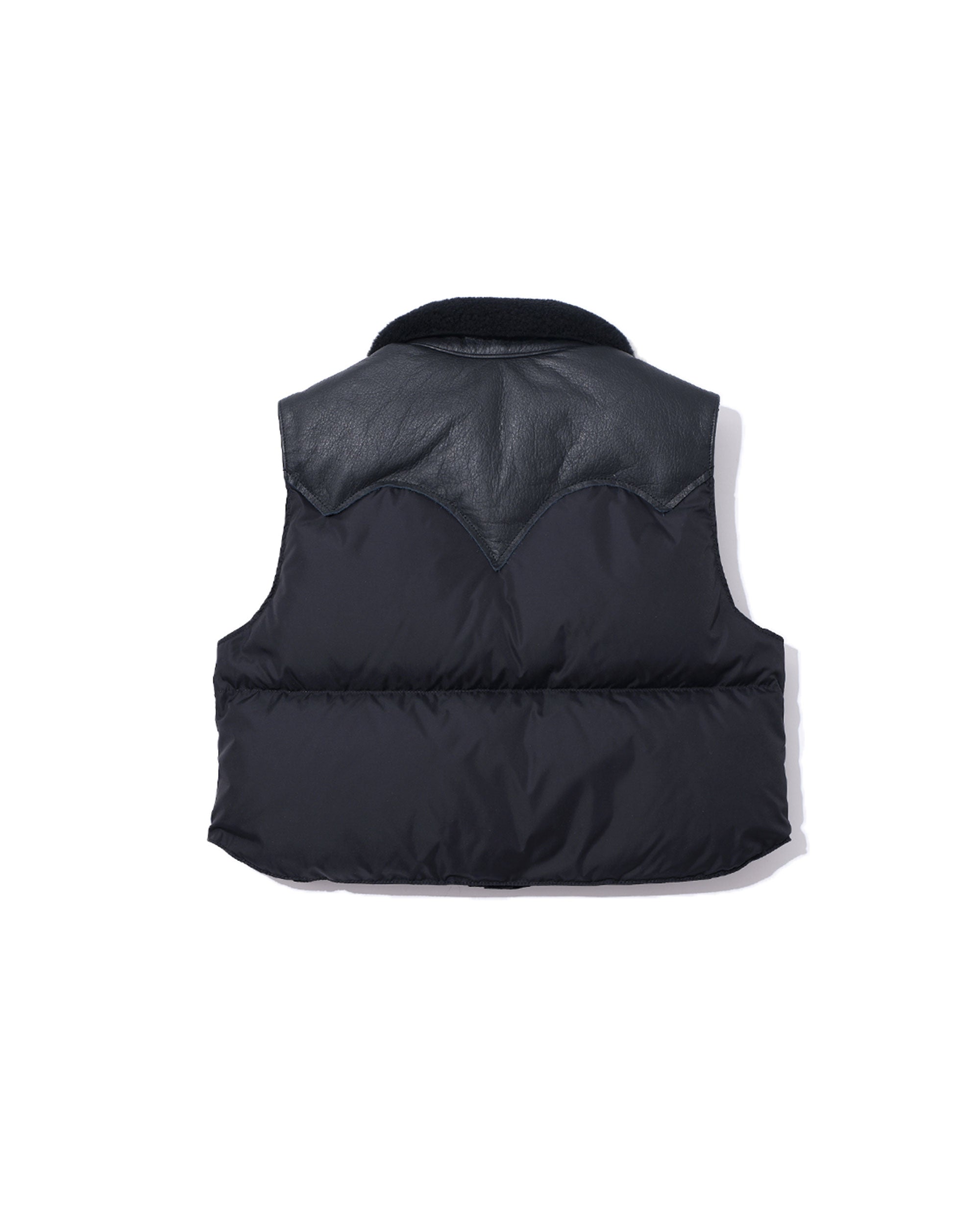 Annelle Vest
