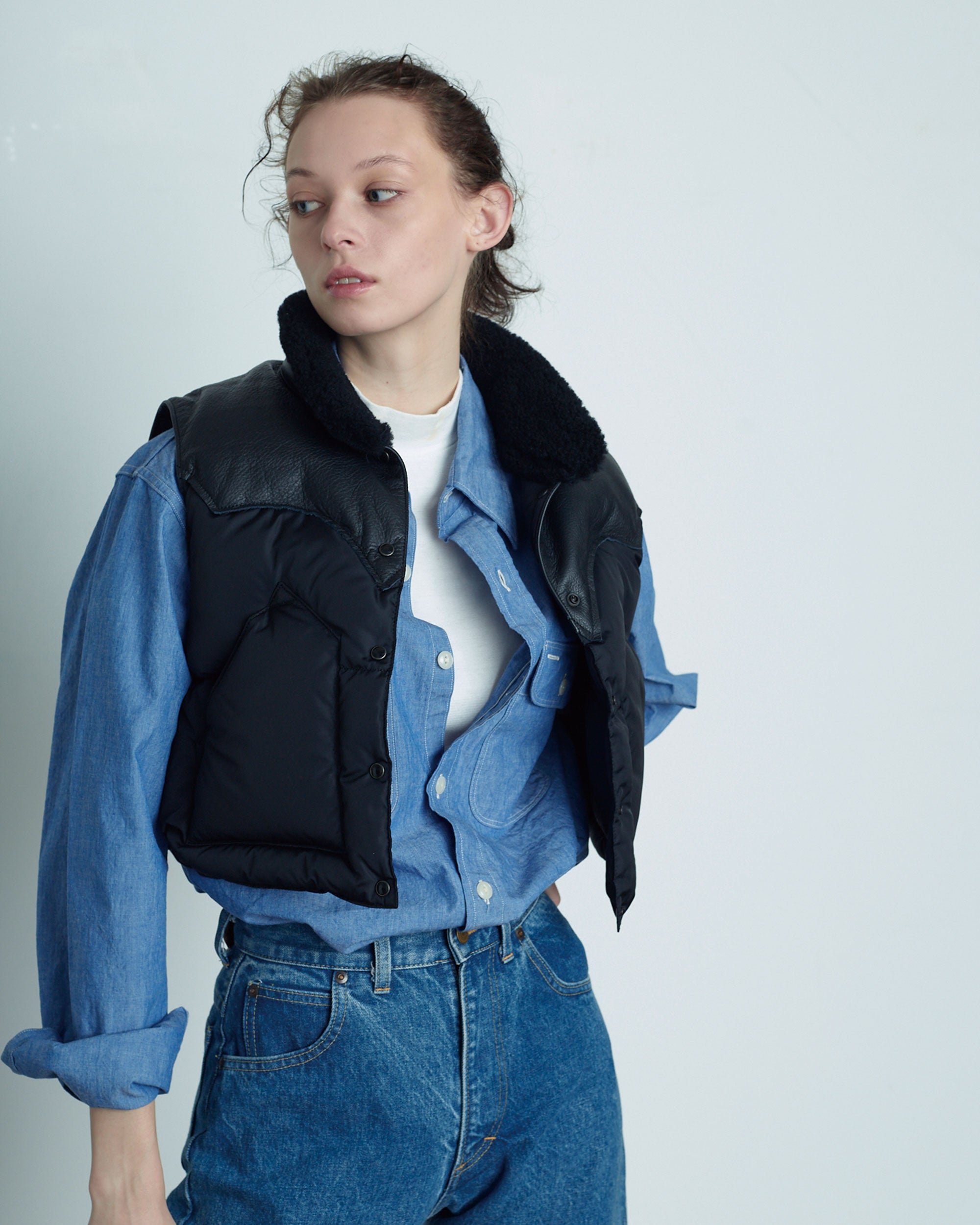 Annelle Vest