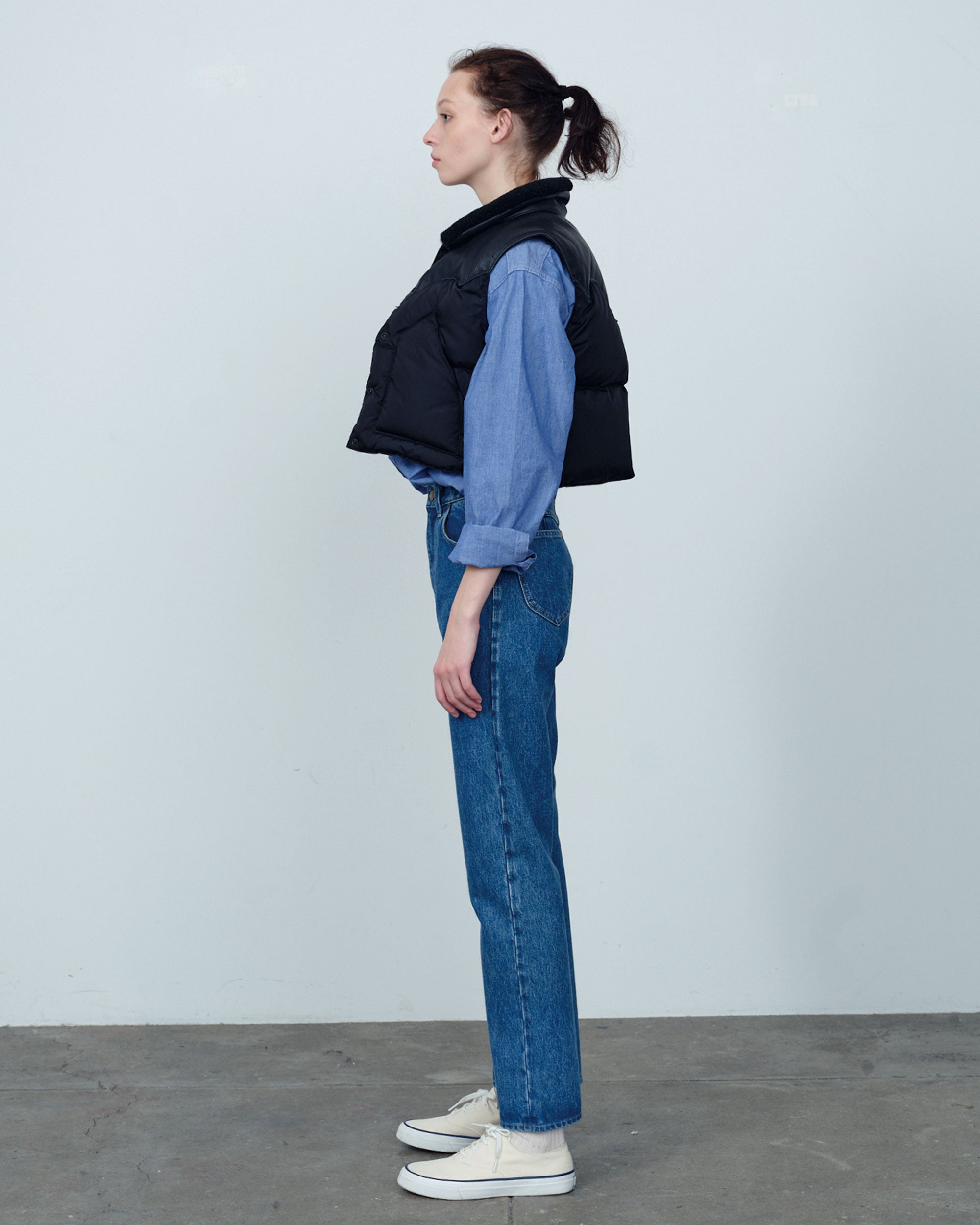 Annelle Vest