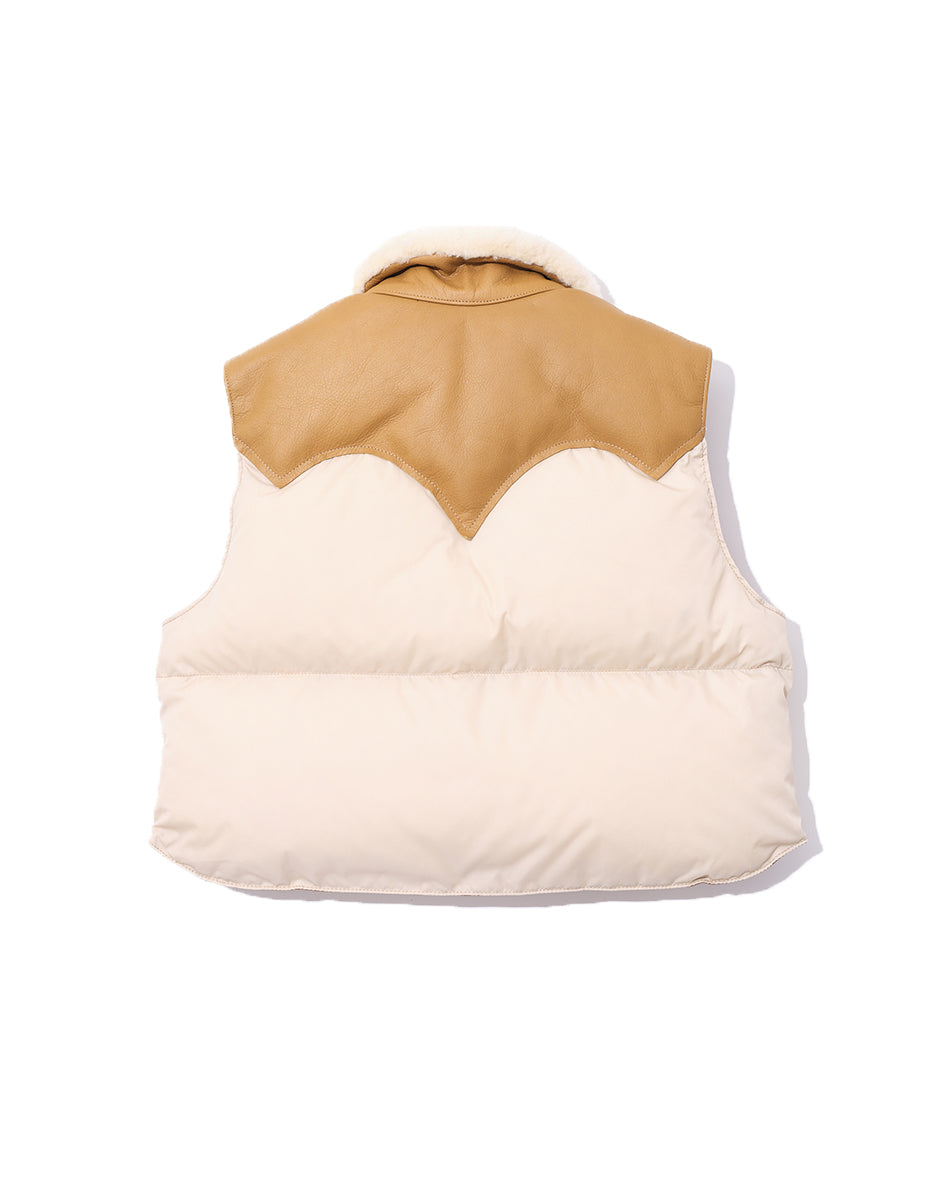 Annelle Vest