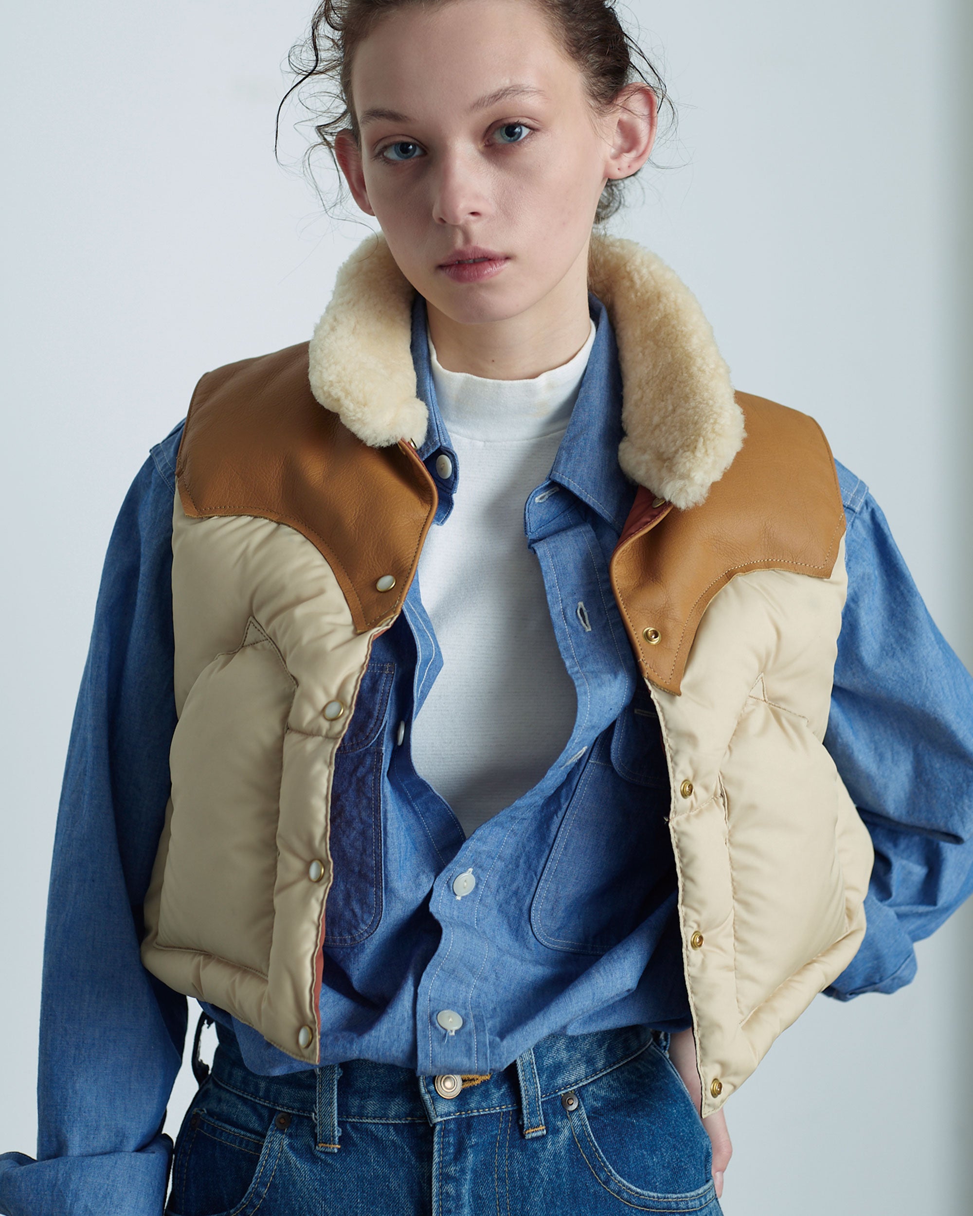 Annelle Vest
