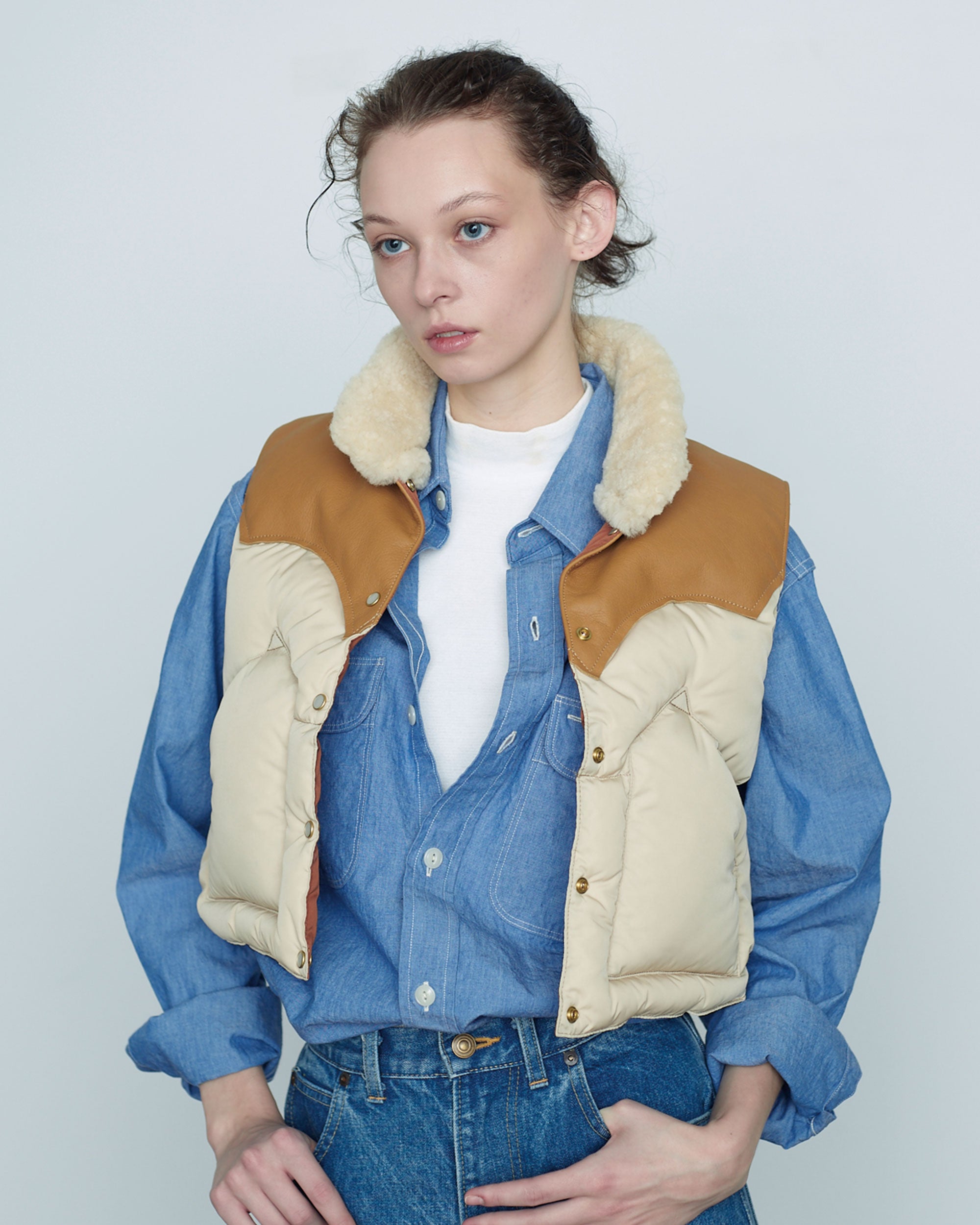 Annelle Vest
