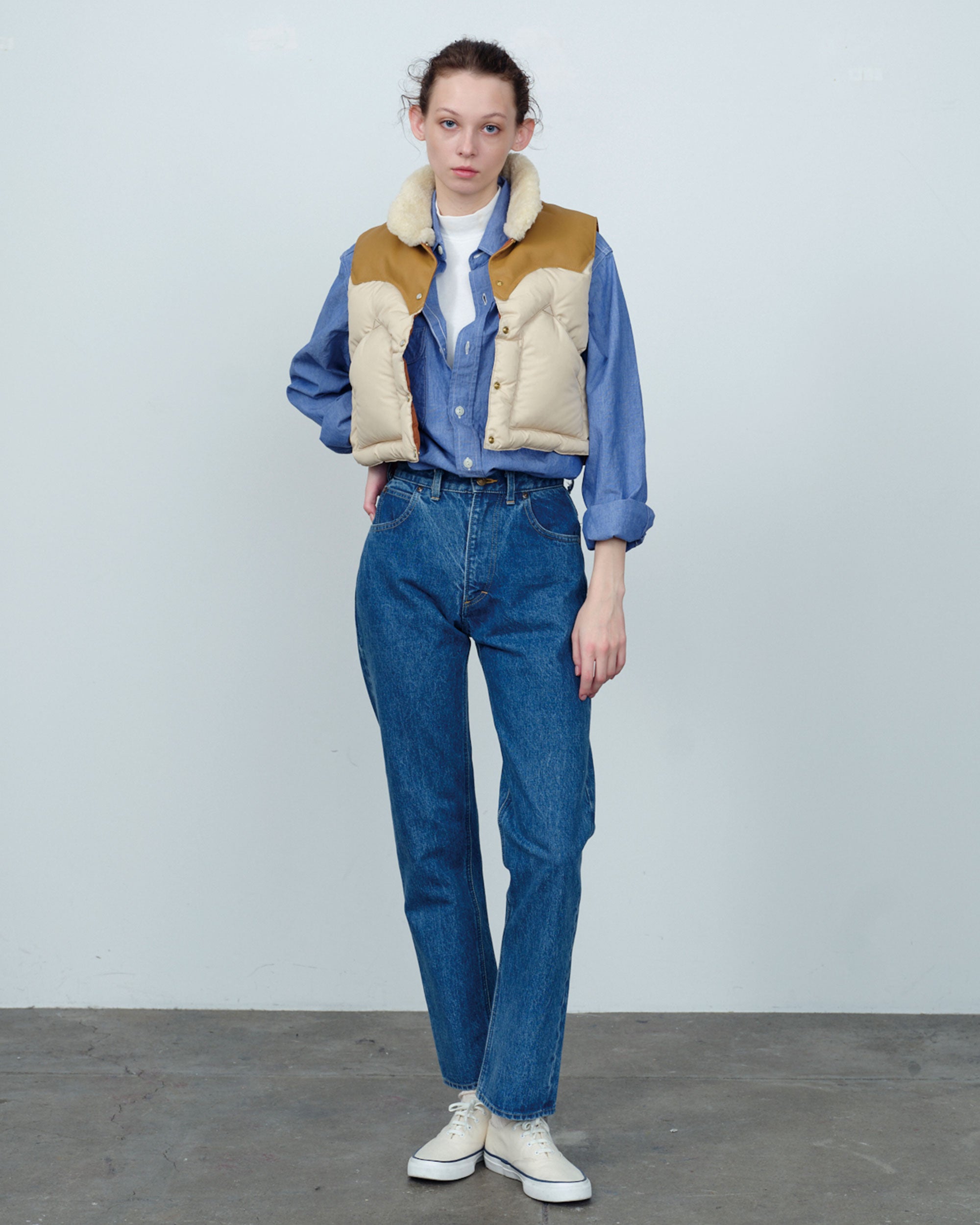 Annelle Vest