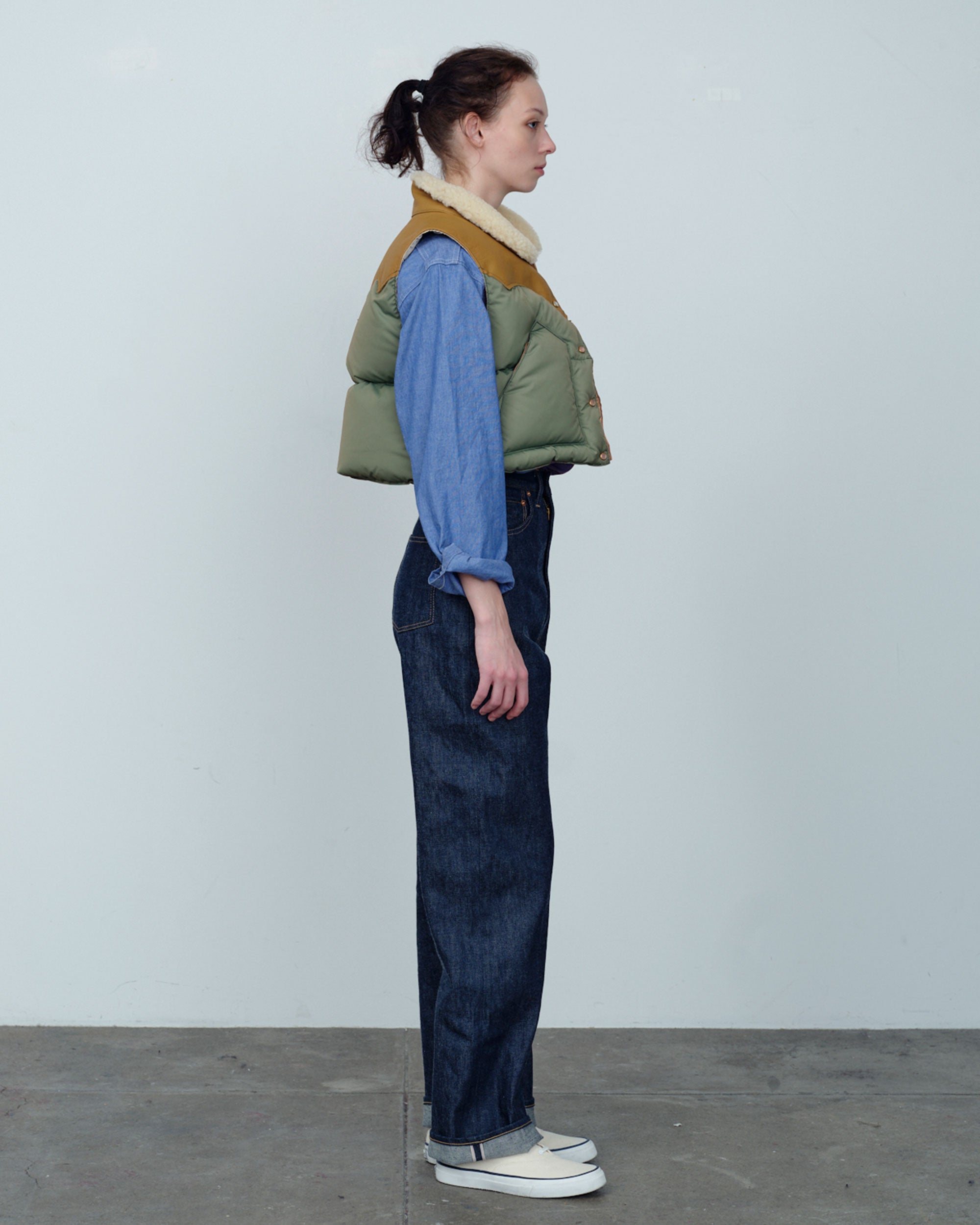 Annelle Vest