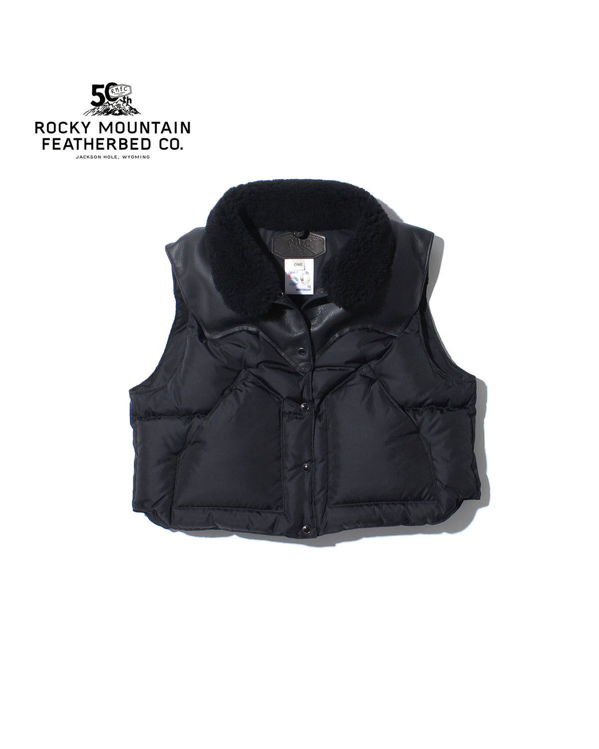 Annelle Vest