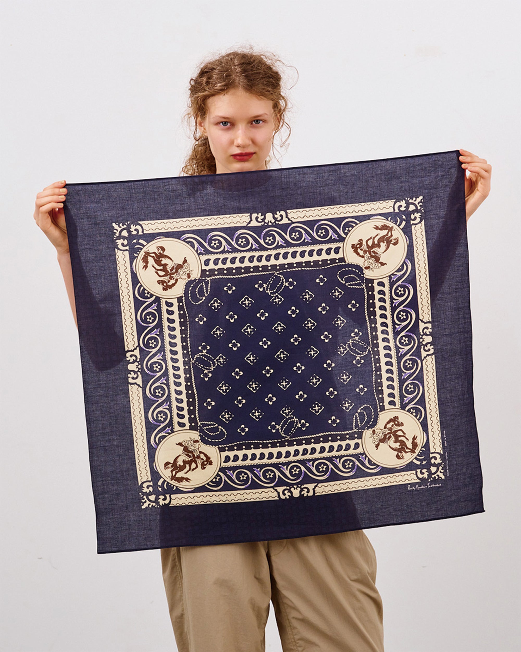 Scarf Jackson Riders